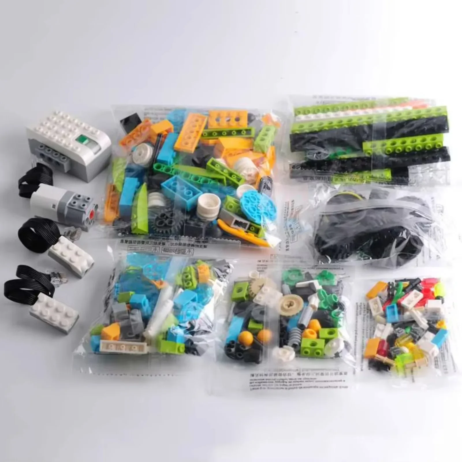STEM We-do2.0 45300 Kit di pro - Diy Home Electronics recensione e prezzo